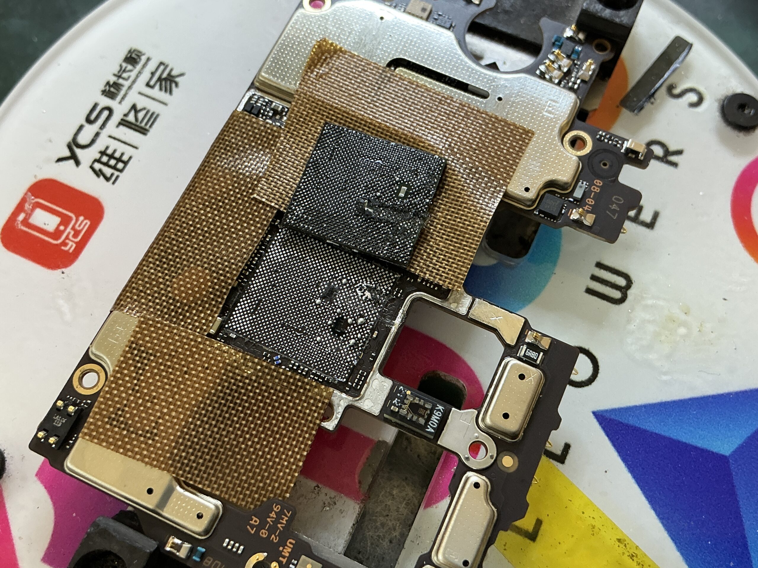 Xiaomi Mi 11 Lite 5GのCPU接点不良 基板修理 作業中